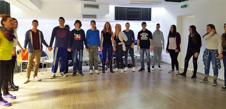 U ritmu zumbe, povezani plesom – MBO 2015.