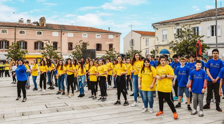 10. Rasplesani razredi