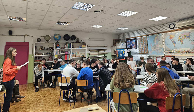 Osmaši OŠ Poreč u pub kvizu – Ovisni o znanju